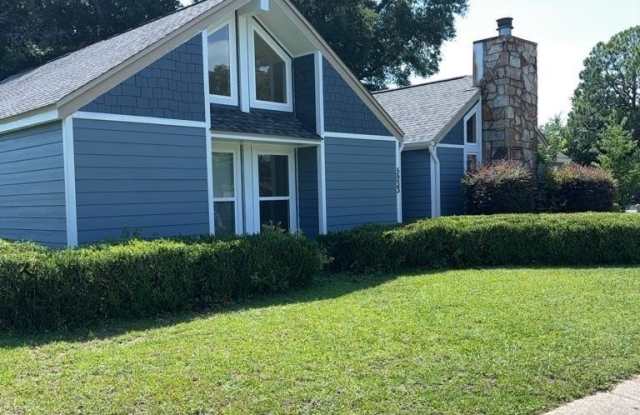 5933 S Gulf Manor Gallery 1