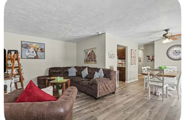 Beautiful Fully Furnished 2 Bedroom in Hummelstown. Minutes from Hershey. photos photos
