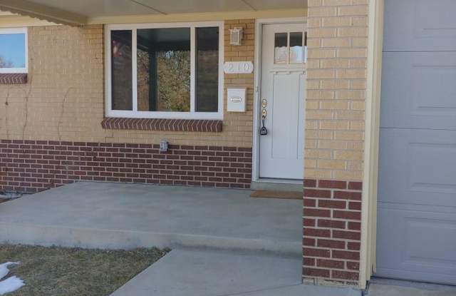 210 Jade Street - 210 Jade Street, Broomfield, CO 80020