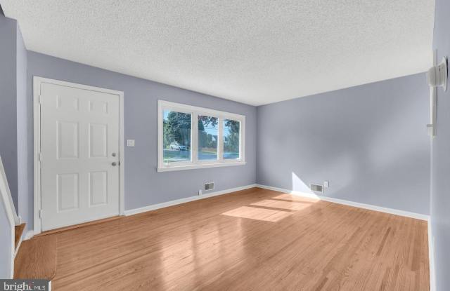 42 BALTUSROL Street Gallery 3