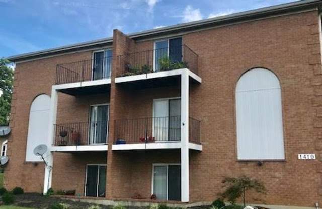 1410 Alexandria Pike - 1410 Alexandria Pike, Fort Thomas, KY 41075