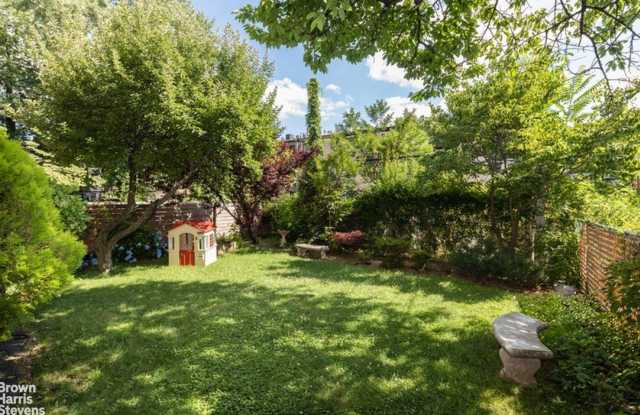 74 3RD PLACE - 74 3rd Place, Brooklyn, NY 11231