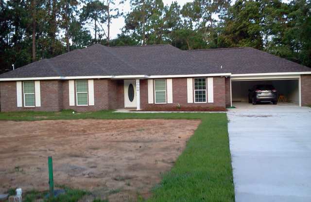 2519 Weller Avenue - 2519 Weller Avenue, Warrington, FL 32507 2519 Weller Avenue - 2519 Weller Avenue, Warrington, FL 32507