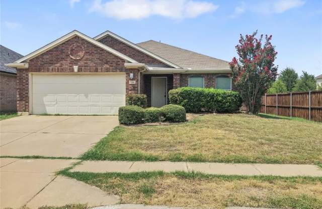 1341 Mountain Air Trail - 1341 Mountain Air Trail, Fort Worth, TX 76131