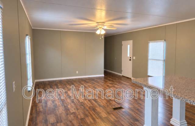 2501 Martin Luther King Dr Gallery 3