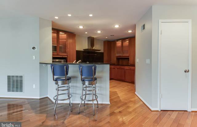 1965 LAKEPORT WAY Gallery 4