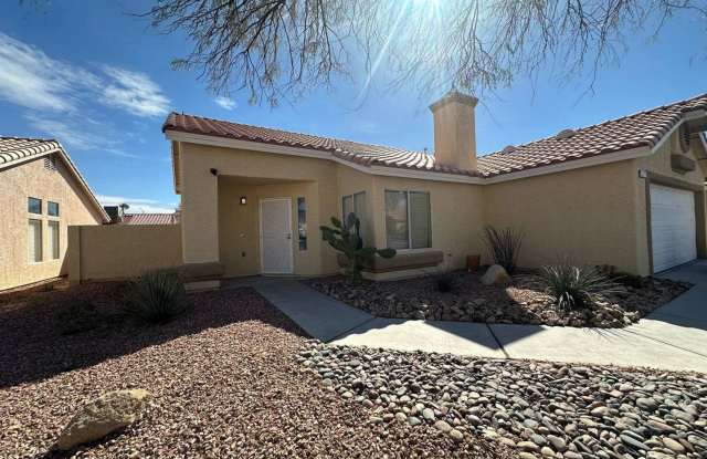 3 BEDROOM SINGLE STORY HOME WITH ABOVE GROUND SPA! photos photos