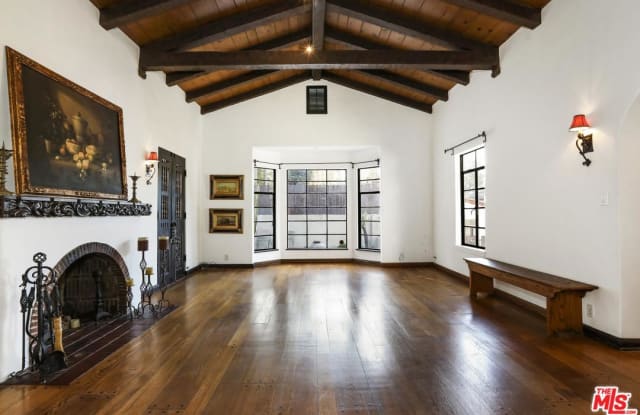 2054 North LAS PALMAS Avenue - 2054 North Las Palmas Avenue, Los Angeles, CA 90068