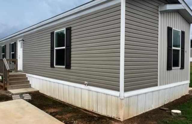 202 Teasley Lane Gallery 3