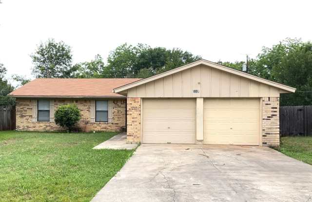 1803 Kangaroo Ave. - Call LONGHORN PROPERTIES @ 254-526-0382 FOR DETAILS - 1803 Kangaroo Avenue, Killeen, TX 76543