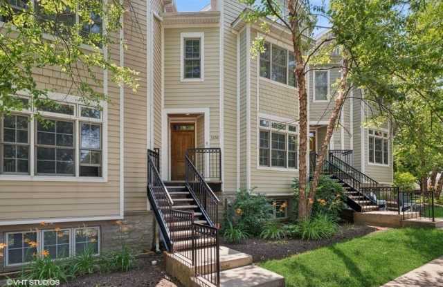 3252 Thayer Street photos photos