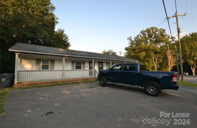 104 Sunset Drive - 104 Sunset Drive, Stanley, NC 28164