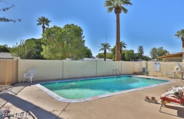 2606 E Glenrosa Avenue - 2606 East Glenrosa Avenue, Phoenix, AZ 85016