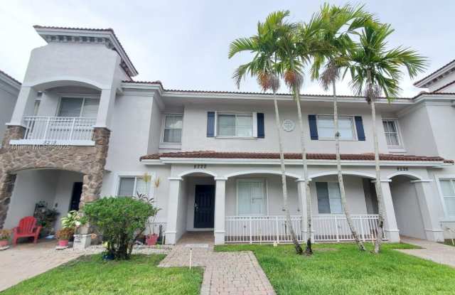 8222 SW 27th St photos photos