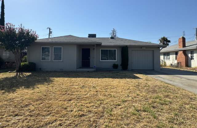 4133 Kenmore Drive South photos photos