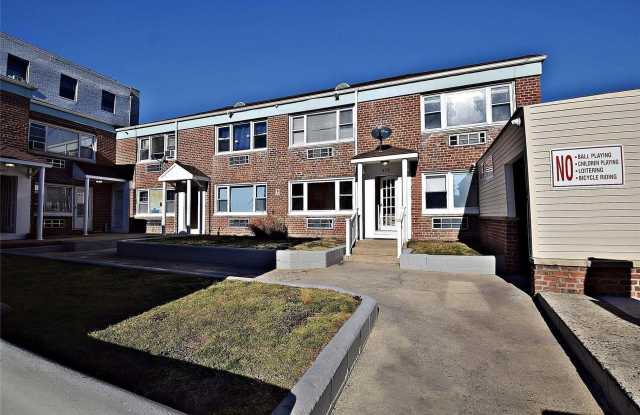 433 E Broadway - 433 East Broadway, Long Beach, NY 11561