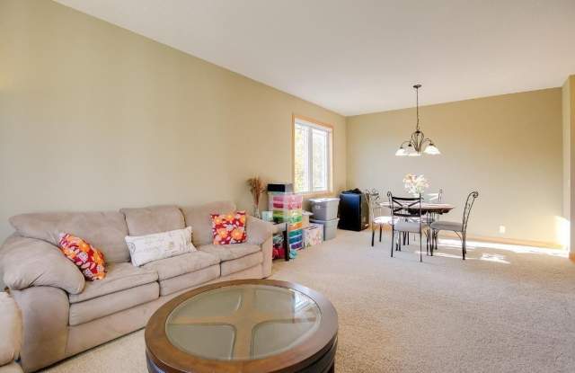 14728 Innsbrook Lane Gallery 3