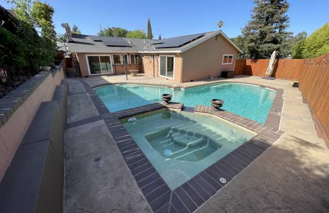 480 Sandstone Drive photos photos