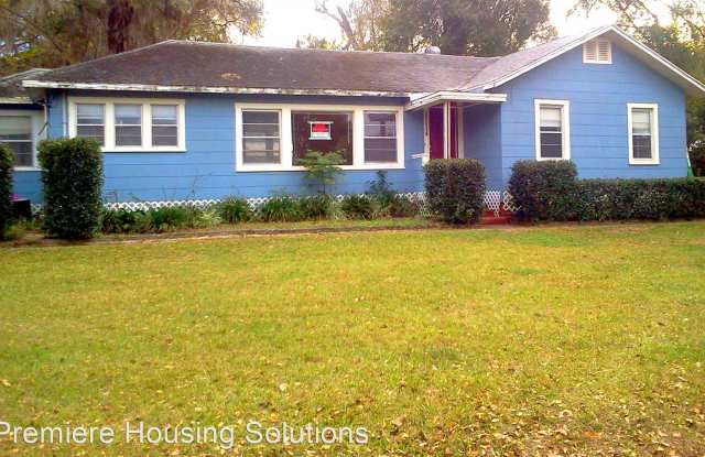 37414 Carter Ave. - 37414 Carter Avenue, Dade City, FL 33523