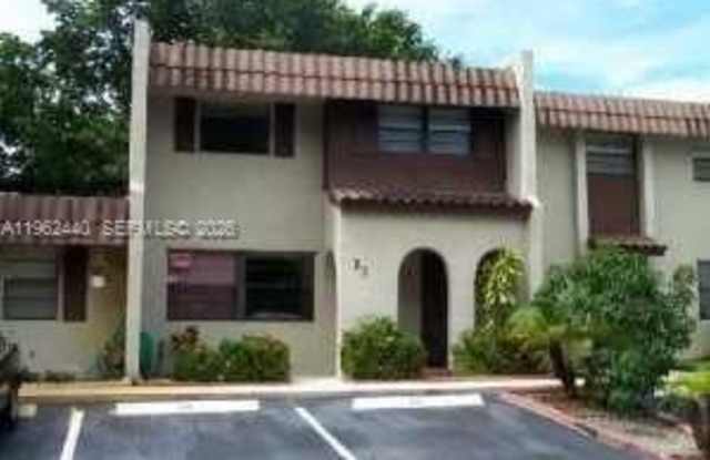 23 N Valencia Dr photos photos