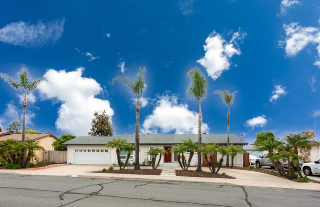Traditional Single Family with Spacious Yard! photos photos Traditional Single Family with Spacious Yard! photos photos