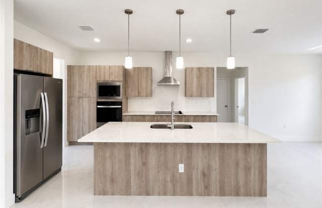 8034 LIFE Circle Gallery 2