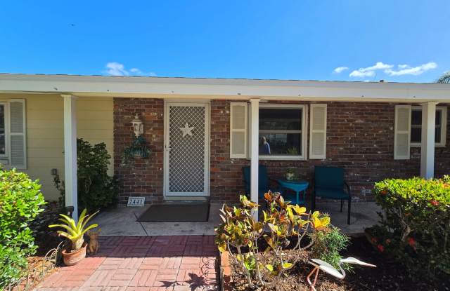 Fully Furnished 2BR/1BA Gulf Gate Rental ~ Flexible 6 month lease option photos photos