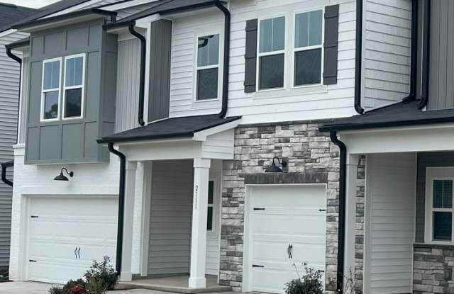 Bright & Modern 3-Bedroom Townhome in a Prime Triangle Location! photos photos
