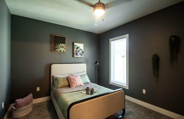 Deer Creek Townhomes Gallery 4