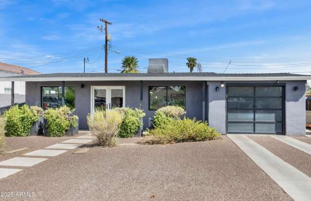 1218 E CLARENDON Avenue photos photos