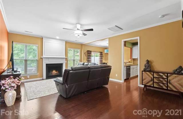 16137 Annahill Court Gallery 4