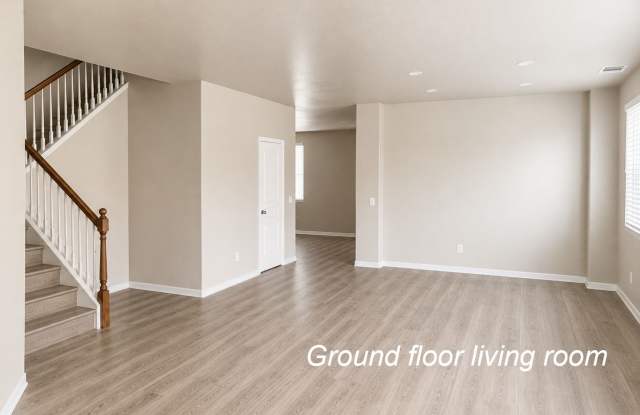 Spacious 5-Bedroom Home with 3-Car Garage In Perris Gallery 4