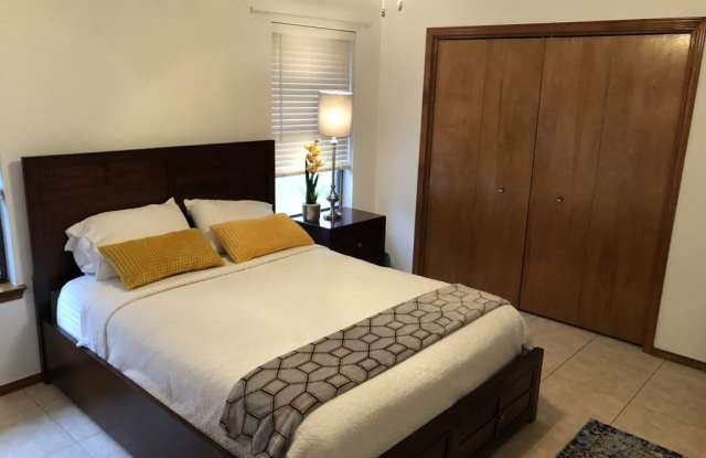 6244 Camelot Drive Gallery 2