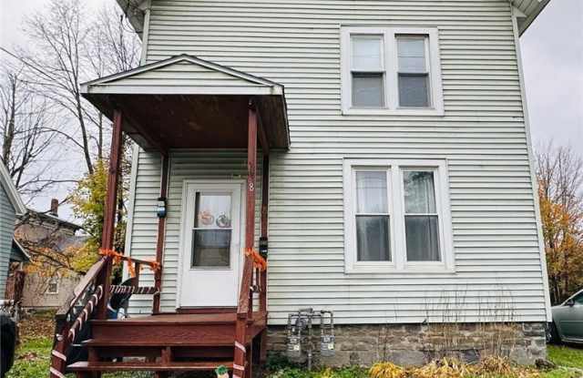 8 Greenbush Street unit: 1 photos photos