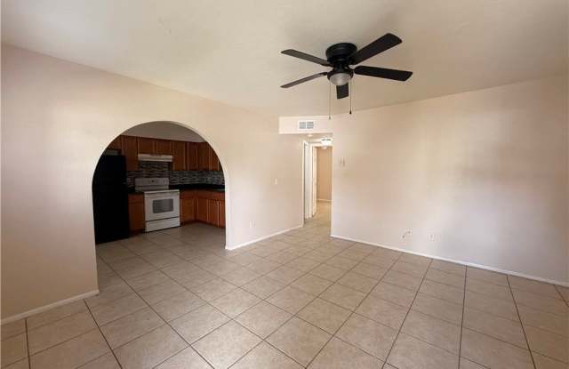 4777 Orange Grove Boulevard Gallery 3