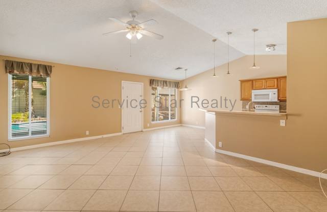 10415 N 63rd Dr Gallery 3