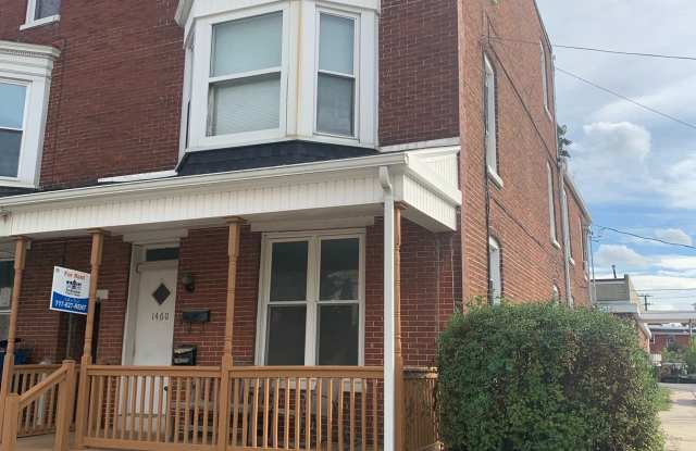 1460 Monroe Street - 1 photos photos