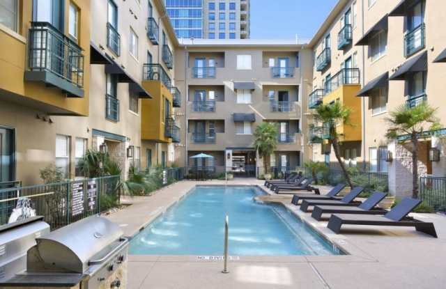 311 West Avenue photos photos