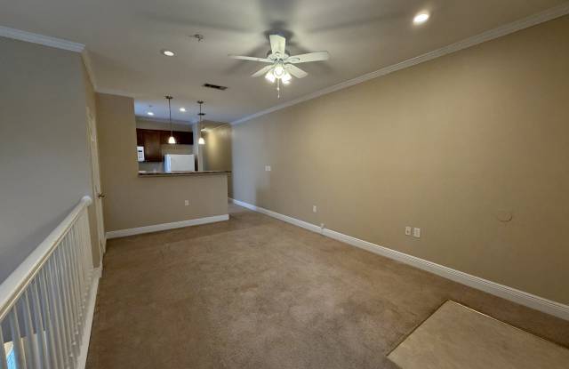 12040 Highland Avenue - C Gallery 2