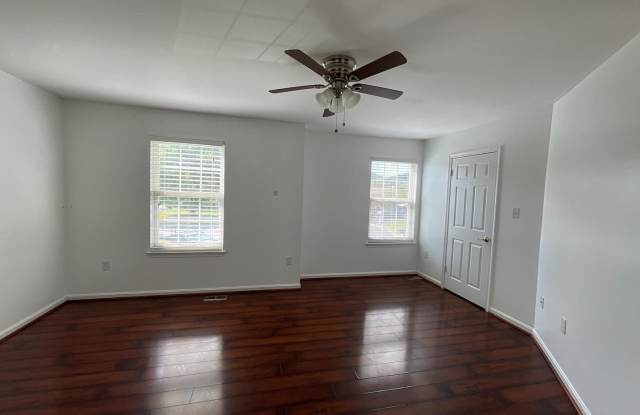 14319 RADDOCK CT Gallery 4