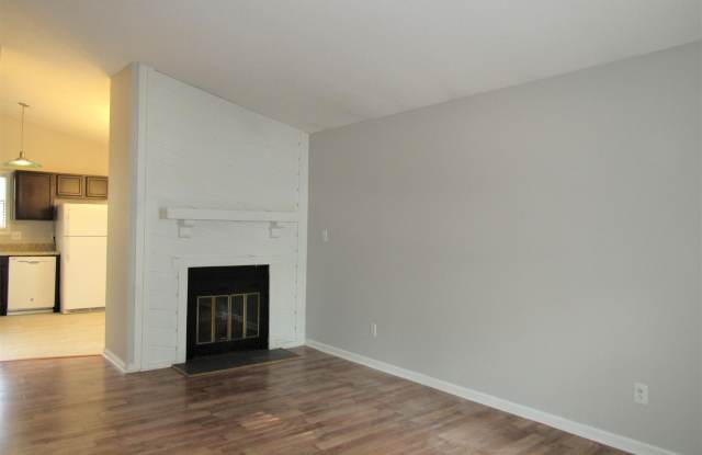 111 Twinwood Court Gallery 2