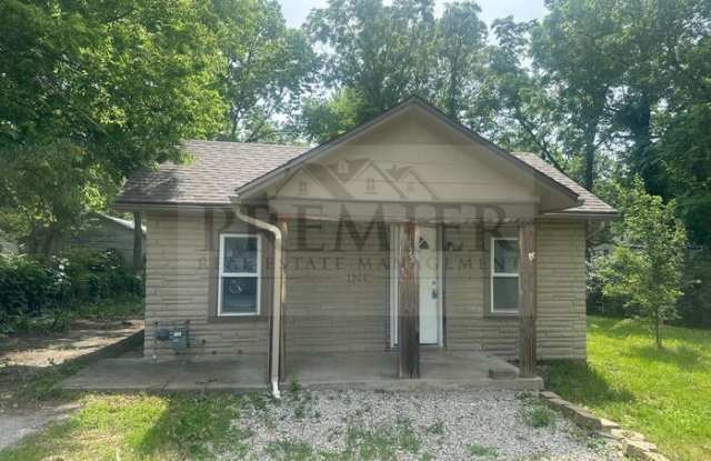 1875 South Coy Street - 1875 South Coy Street, Kansas City, KS 66103