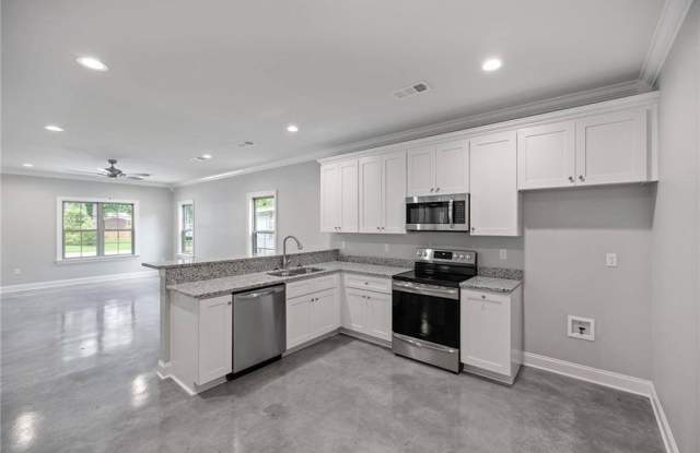 41379 Greystone Lane Gallery 2