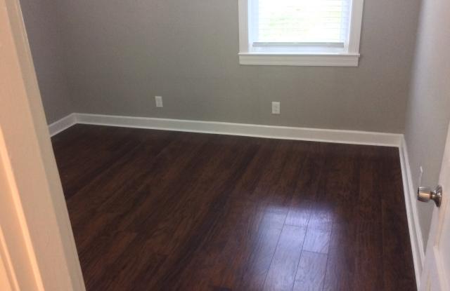 1105 Richmond Dr Gallery 4