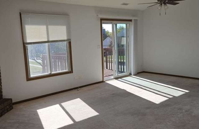 2493 Brunswick Circle Gallery 4