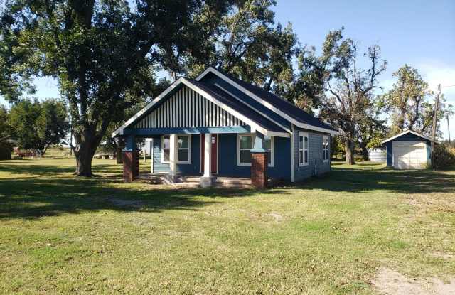 6223 N Meridian Ave - 6223 South Pine Street, Logan County, OK 73028