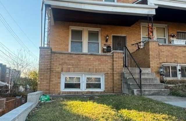 1300 N KENWOOD Avenue photos photos