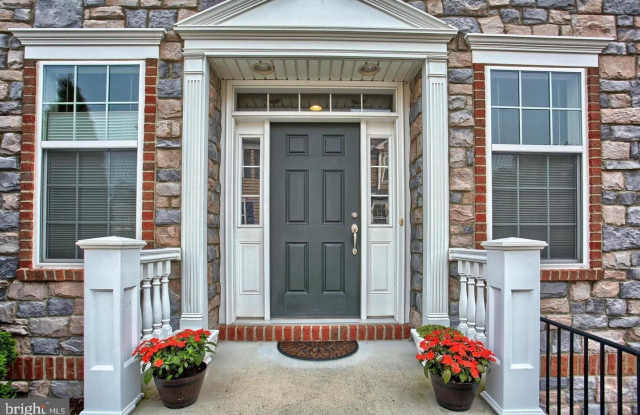 4755 LAUREL VALLEY Lane Gallery 3
