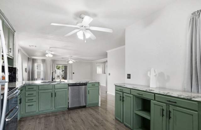 11014 E Flossmoor Cir Gallery 1