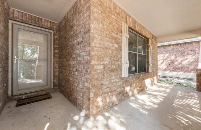 1216 Charlotte Drive Gallery 3